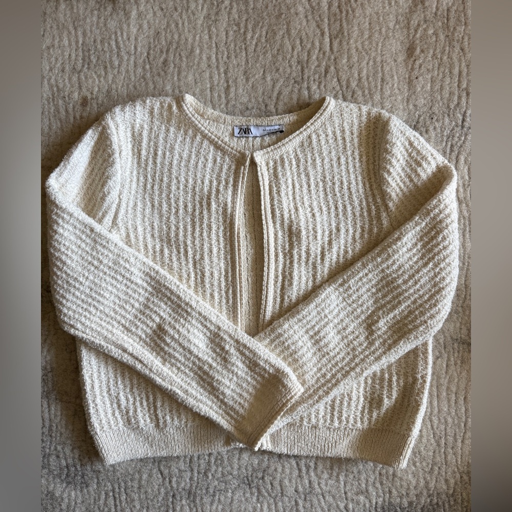 ZARA Cream Textured Knit Cardigan / Sweater, size 8